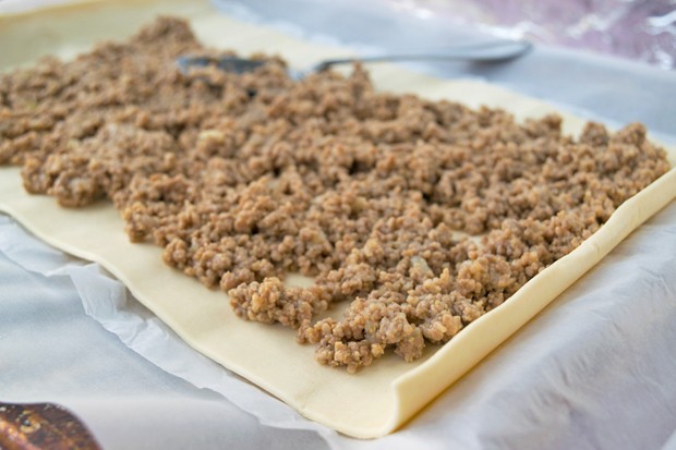 Faschiertes im Blätterteig