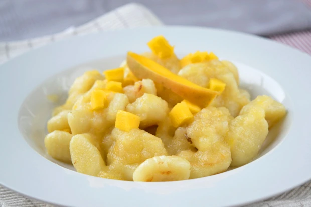 Apfel-Mango Gnocchi
