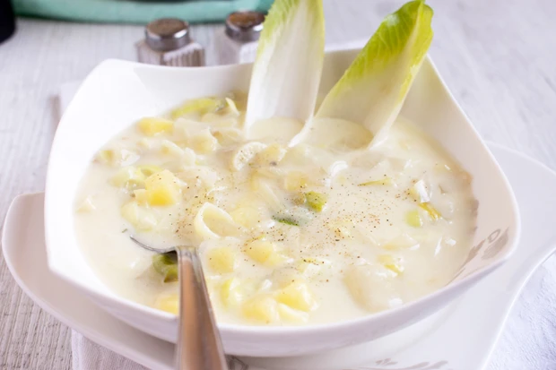 Chicor&eacute;esuppe