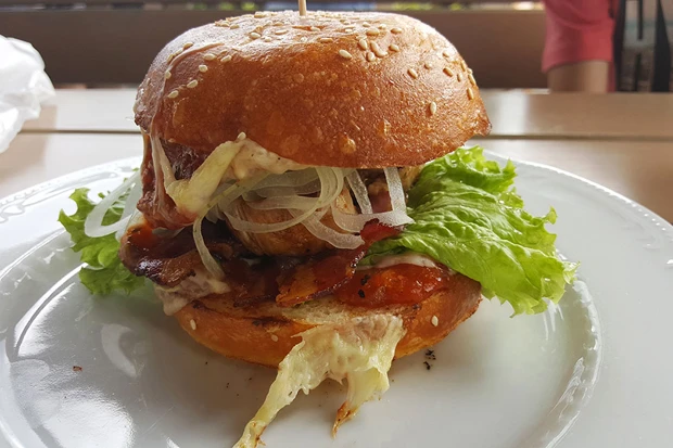 Einfacher Steakburger