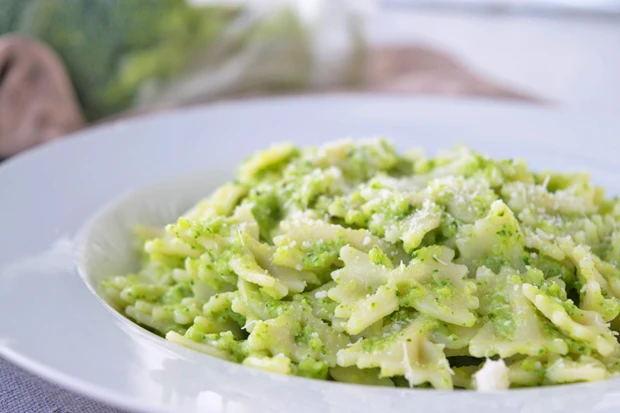 Brokkoli Pesto