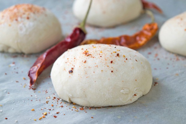 Chili-Brötchen