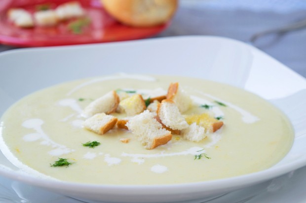Fenchel-Safran-Suppe