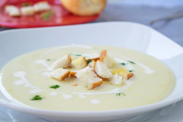 Fenchel-Safran-Suppe