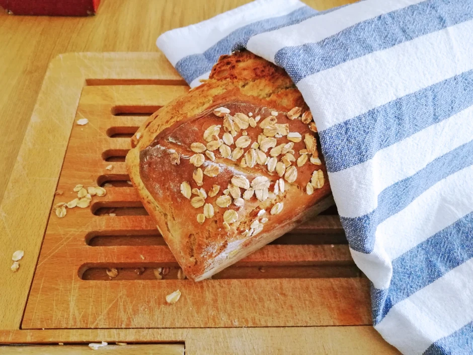 Apfel-Dinkel-Brot