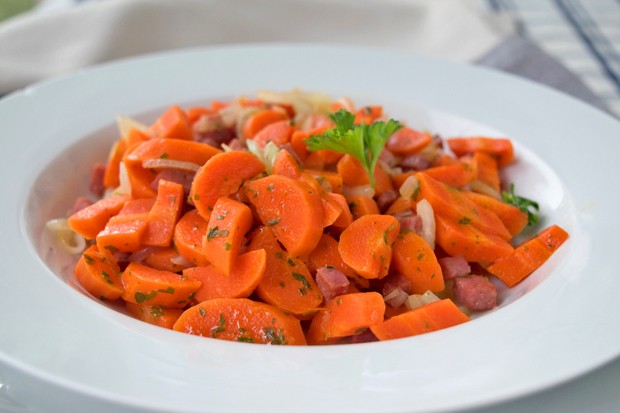 Deftiger Karottensalat