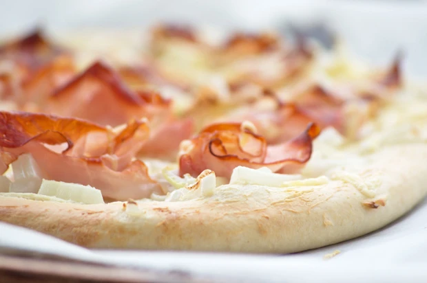 Bierteig f&uuml;r Flammkuchen