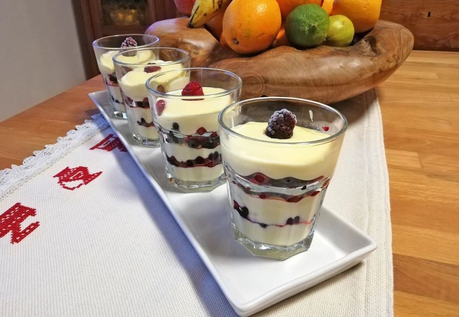 Beeren-Pudding