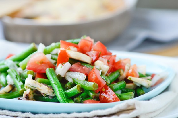 Fisolen-Tomaten-Salat