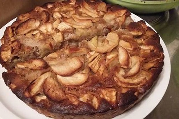 Apfelkuchen mit Dinkelmehl