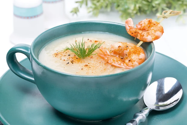 Cremesuppe mit Garnelen