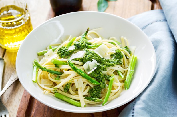 Fetuccine mit selbstgemachtem Spargel-Pesto von Spargel-Pesto