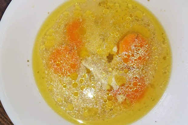 Klare Geflügelsuppe