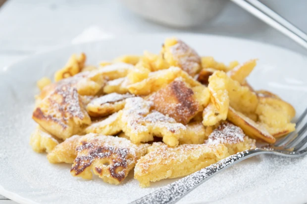 Kaiserschmarrn mit Grieß