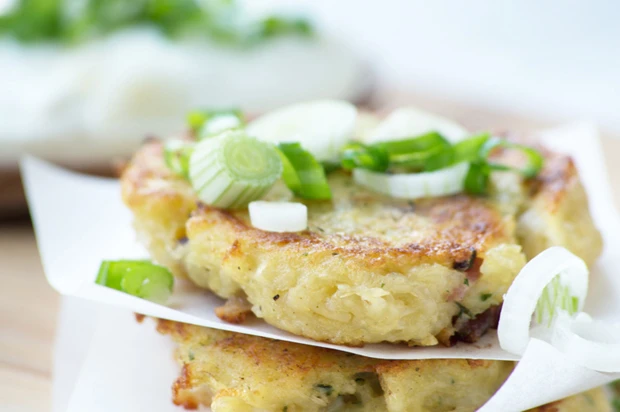 Kartoffelpuffer mit Käse