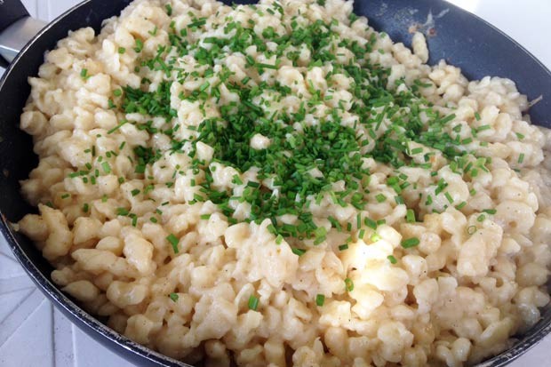 Klassische Käsespätzle