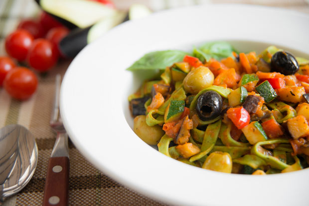 Spaghetti Mit Tomaten Mozarella Basilikum Sauce - Rezepte Suchen