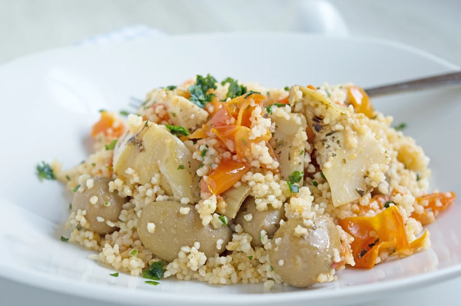 Mediterraner Couscous-Salat