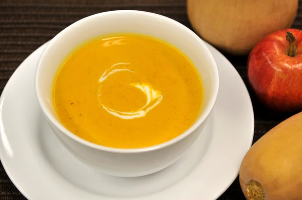 Kürbissuppe mit Apfel