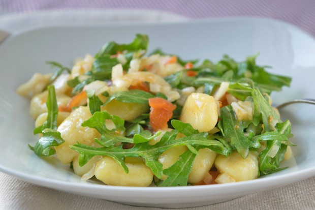 Gnocchi-Sommersalat