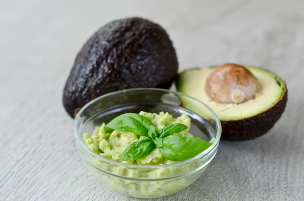 Avocado-Pesto