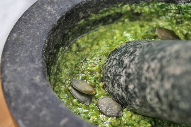 K&uuml;rbiskern-Pesto