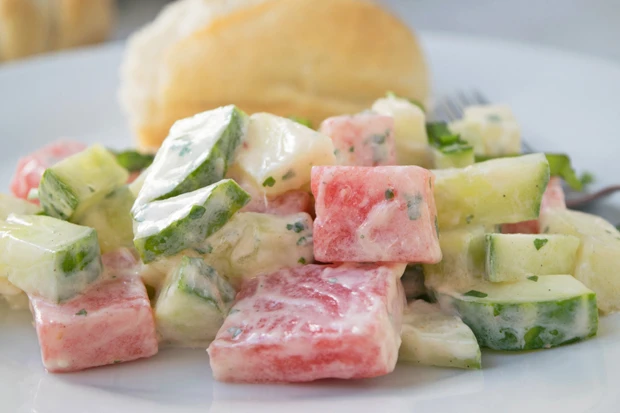 Melonen-Gurken-Minze-Salat
