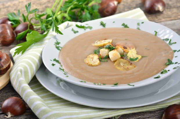 Maronicremesuppe