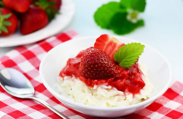 Milchreis mit Fruchtso&szlig;e