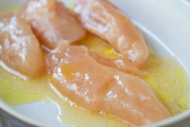 H&uuml;hnerfilets in Sherrymarinade