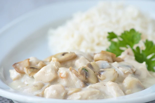 Pilzso&szlig;e mit Sauerrahm