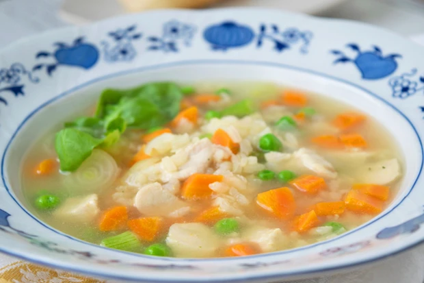 Reissuppe mit Huhn