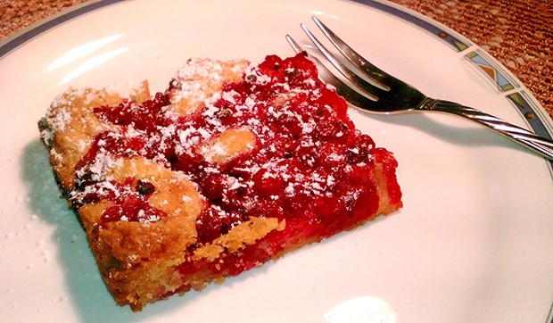 Einfacher Ribiselkuchen