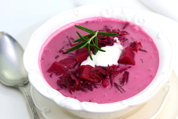 Einfache Rote Rüben Suppe