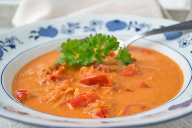 Sauerkrautsuppe mit Kartoffeln