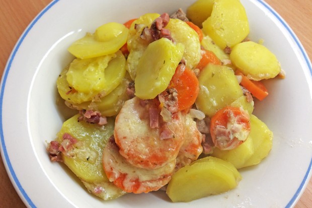 Karotten-Rindfleisch-Auflauf
