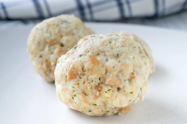 Semmelkn&ouml;del aus dem Dampfgarer