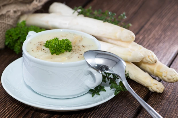 Spargelsuppe