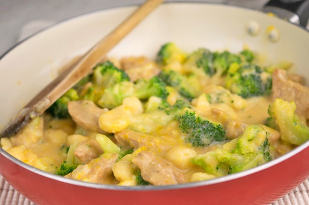 Spätzlepfanne mit Putenfleisch