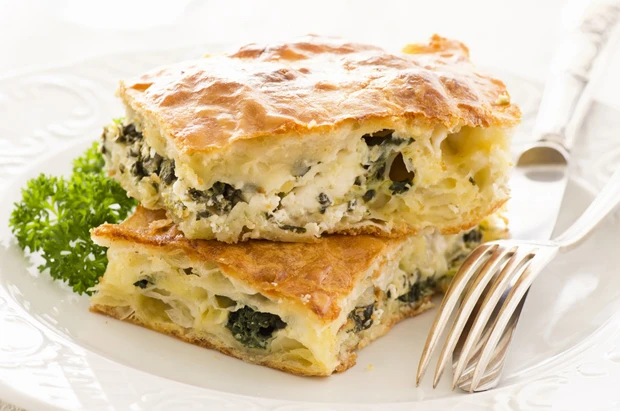 Spinatstrudel mit Kartoffeln