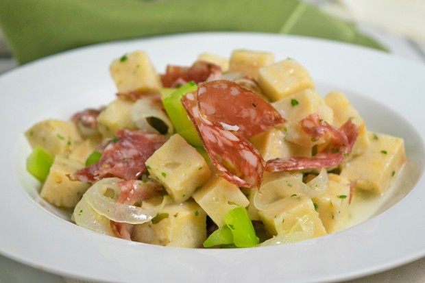 Knödel-Salami-Salat