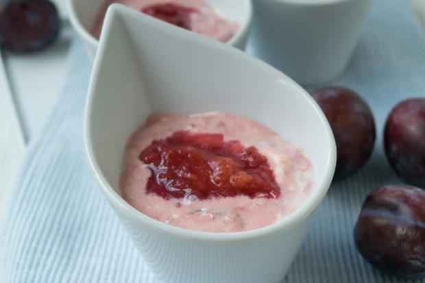 Zwetschken-Topfen-Creme