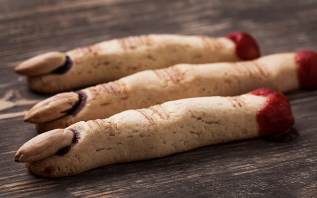 Gruselige Halloween Finger
