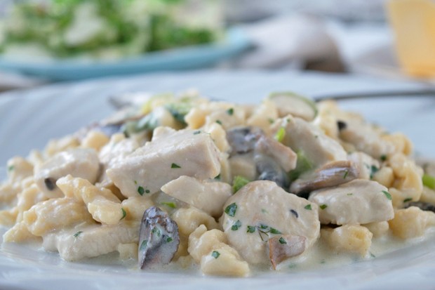 Spätzlepfanne mit Putenfleisch