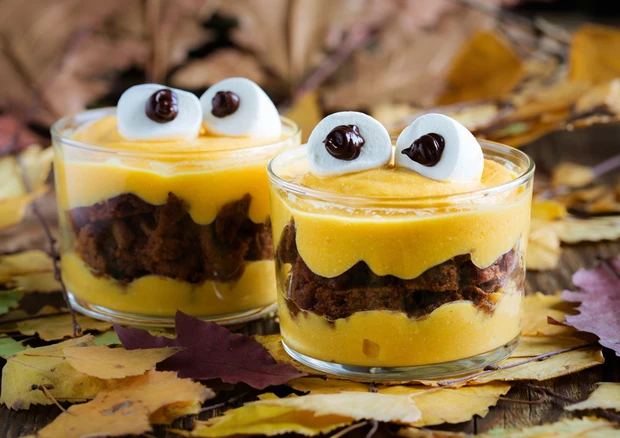 Halloween-Schichtdessert