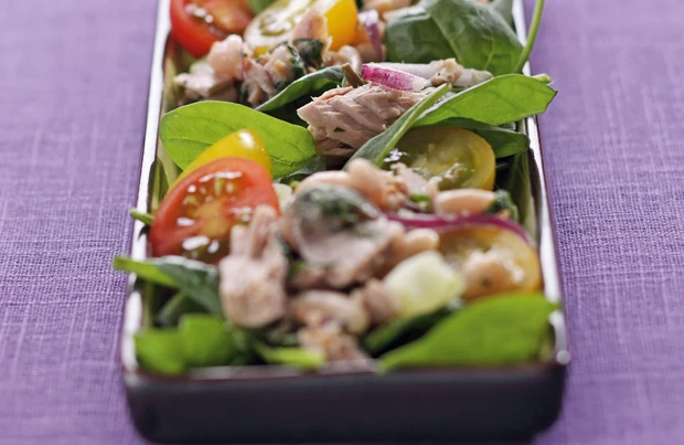 Thunfisch mit Bohnen-Salat