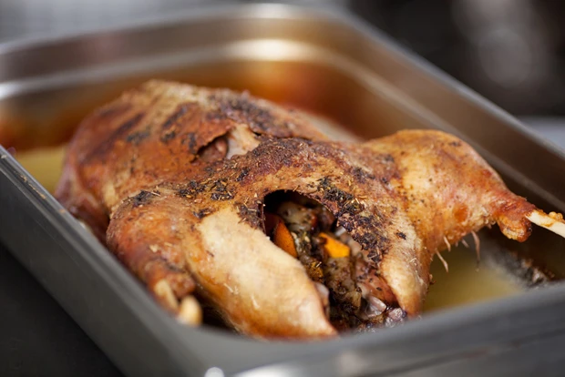 G&auml;nsebraten aus dem Ofen