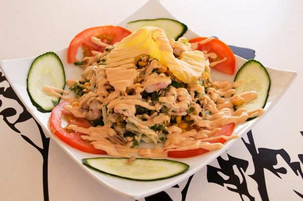 Thunfischsalat mit Ananas