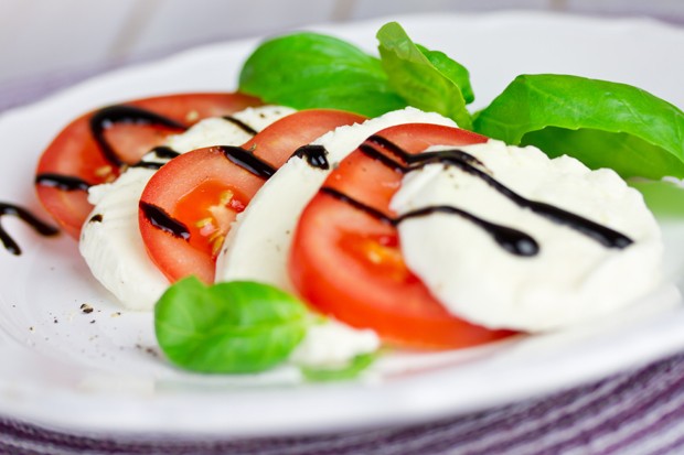 Tomatensalat mit Mozzarella