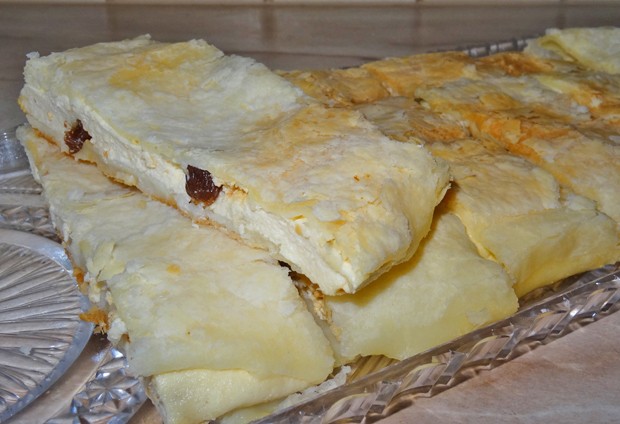 Omas Topfenstrudel